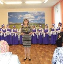 О, женщина, тебя прекрасней нет!