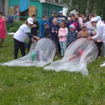«Эх, балачак,кунеллэрдэ мэнге калачак»