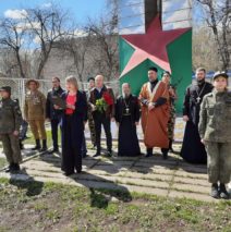 «Величие России — в подвиге народа!»