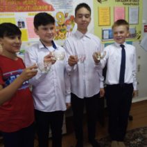 «Точечная роспись кружки»