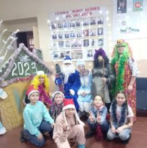 «Хорошо, что каждый год к нам приходит Новый год»