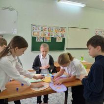 « В библиотеку за правом»