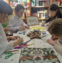 «Сердце папы — тепло наших рук»