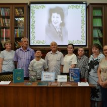 Ак калфаклы сандугач
