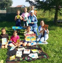 «Книжка на ладошке»